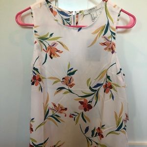 NWOT Forever 21 White floral blouse